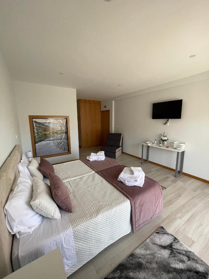 トーレ・デ・モンコルヴォ Douro Visit Houseヴィラ エクステリア 写真