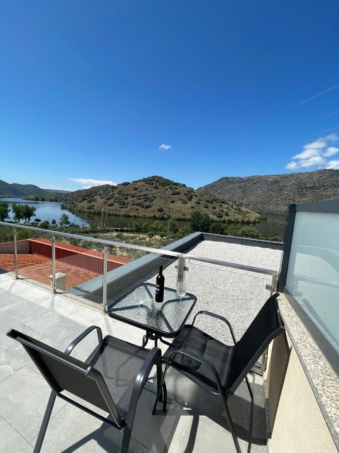 トーレ・デ・モンコルヴォ Douro Visit Houseヴィラ エクステリア 写真